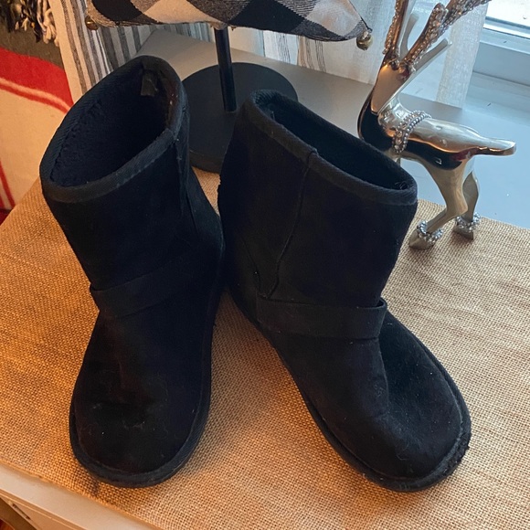 The Children’s Place Black Boots - Picture 8 of 8
